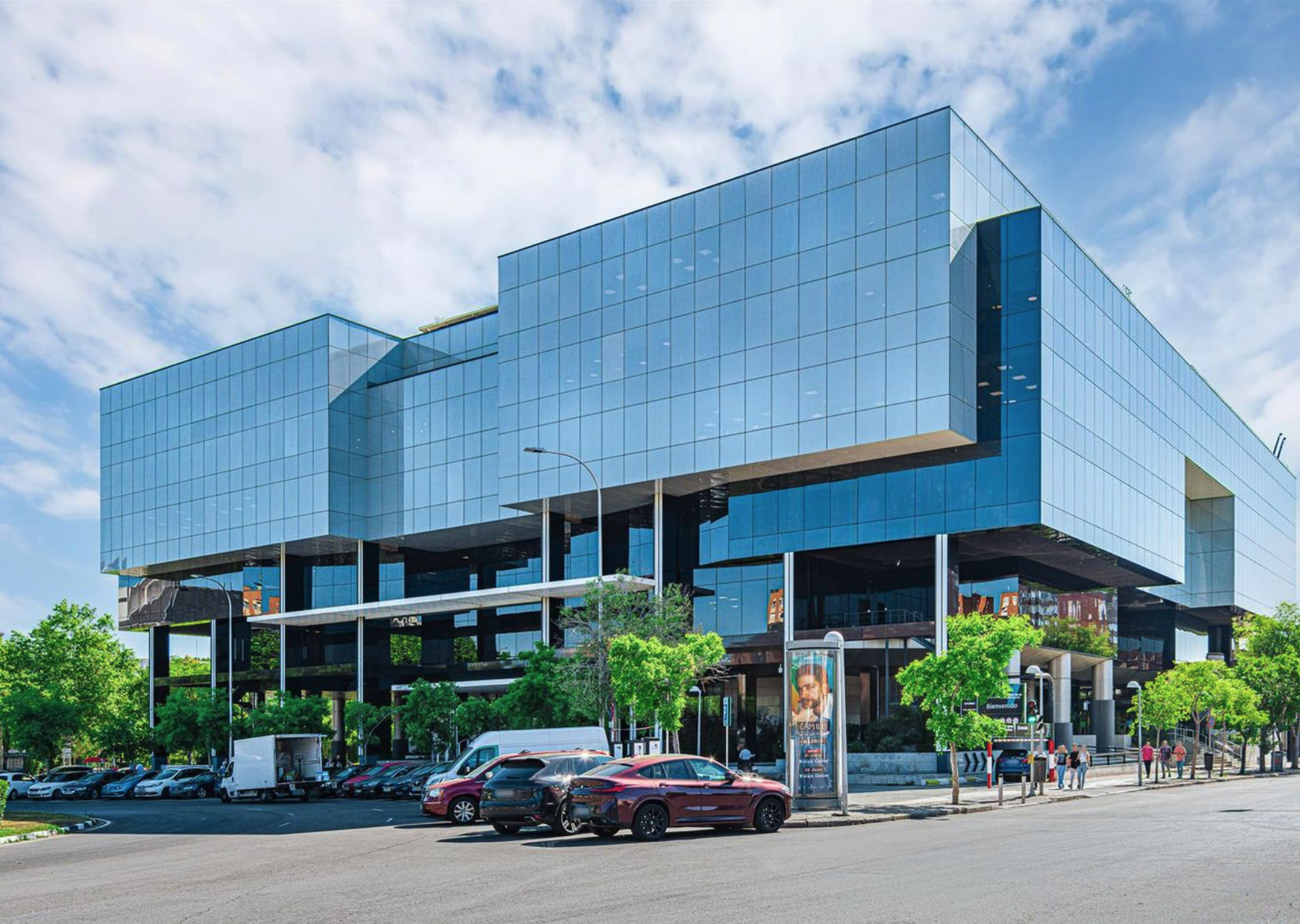 Arequipa 1, Edificio “Mar de Cristal” / Oficinas en Alquiler 